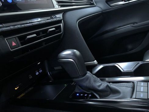 Certified 2025 Toyota Camry SE image 22