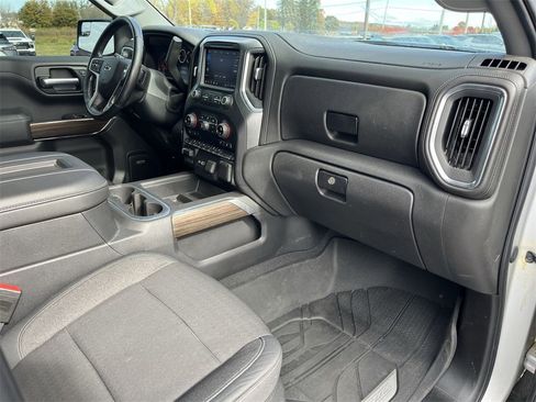 Used 2019 Chevrolet Silverado 1500 RST image 28