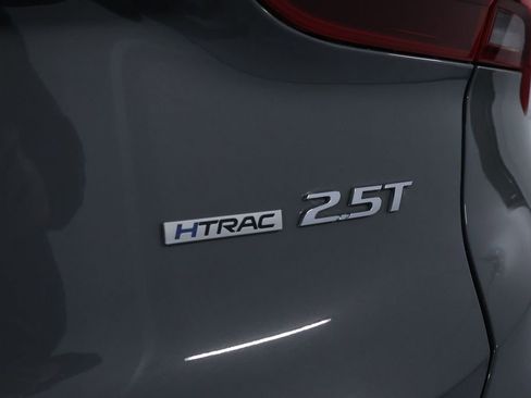 Used 2022 Hyundai Santa Fe Limited image 11