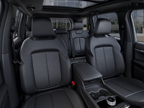 New 2026 Jeep Grand Cherokee Limited w/ Limited Altitude Package RWD image 16