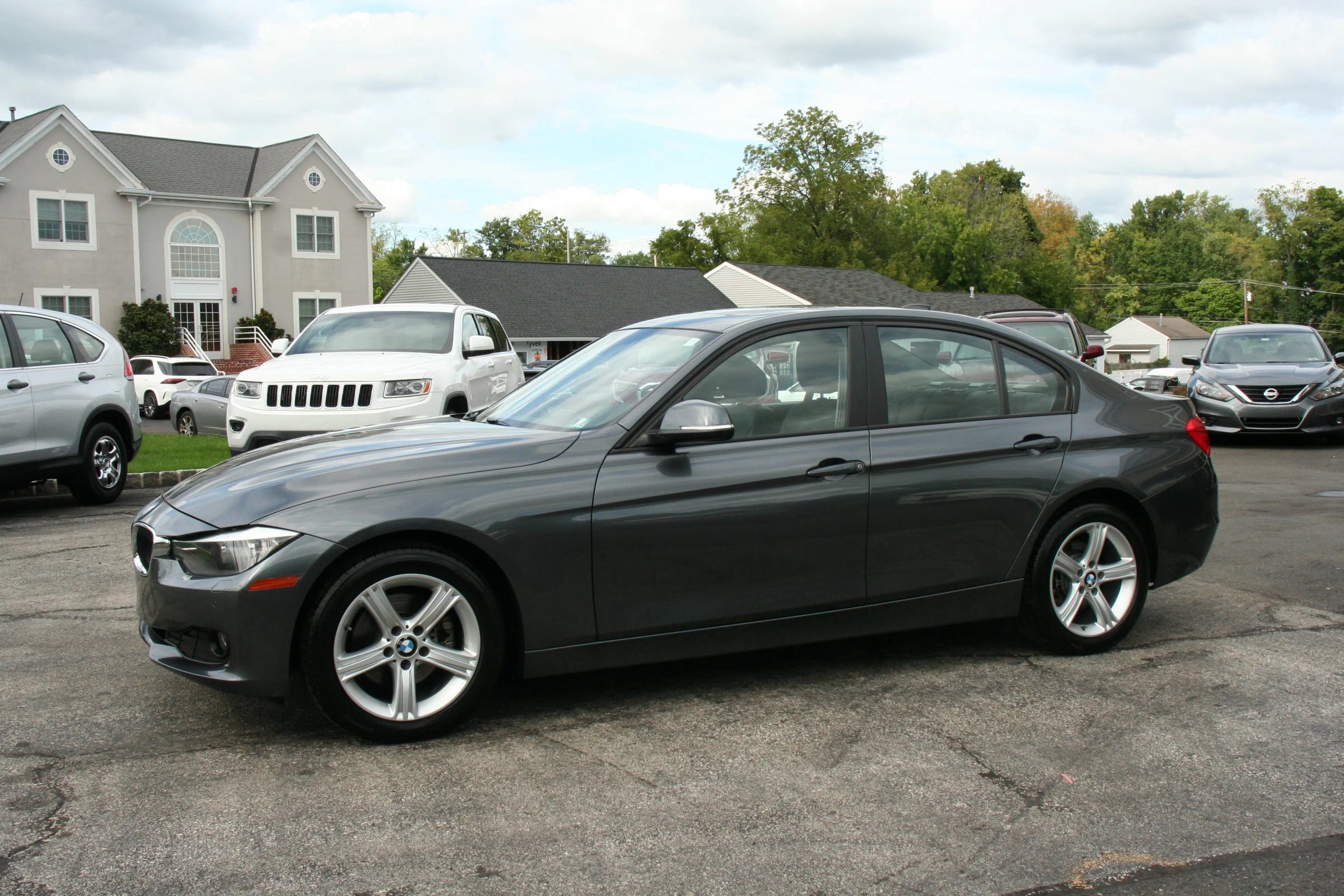 Used 2014 BMW 328d xDrive Sedan AWD/4WD image 1
