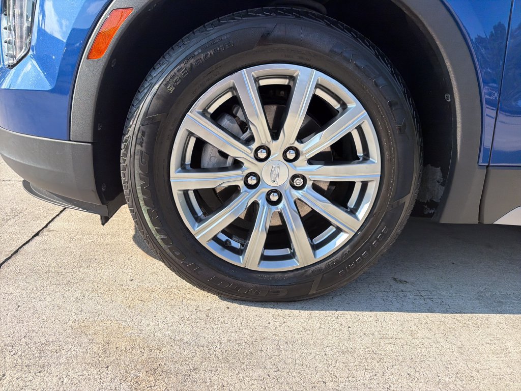 Used 2021 Cadillac XT4 Premium Luxury FWD image 12