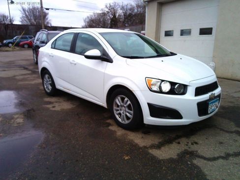 Used 2012 Chevrolet Sonic LS image 1