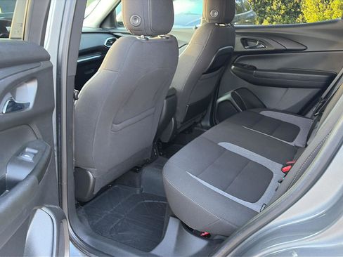 Used 2021 Chevrolet TrailBlazer LT w/ Convenience Package image 4