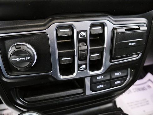 Used 2020 Jeep Wrangler Unlimited Sahara w/ Dual Top Group image 24