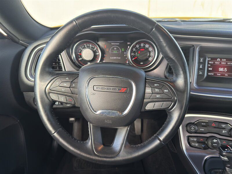 Used 2017 Dodge Challenger SXT RWD image 17