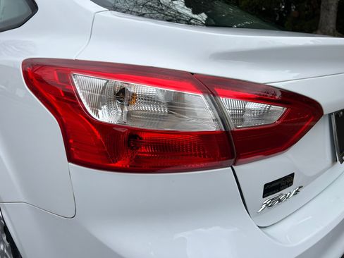 Used 2012 Ford Focus SE image 71