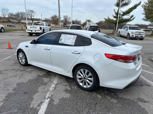 Used 2017 Kia Optima EX image 22