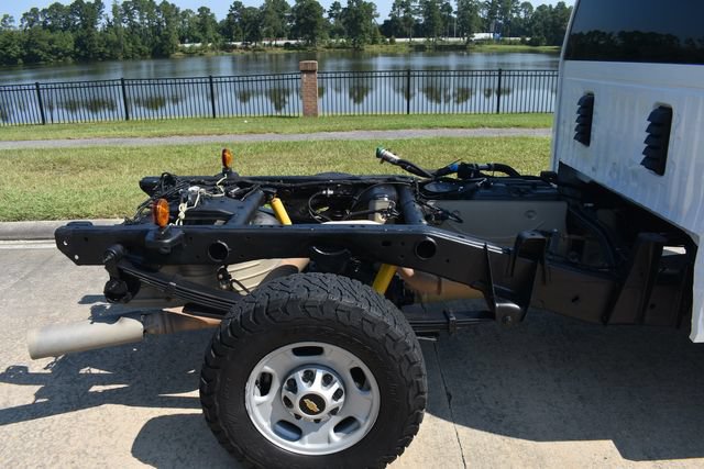 Used 2021 Chevrolet Silverado 2500 W/T w/ WT Convenience Package AWD/4WD image 4