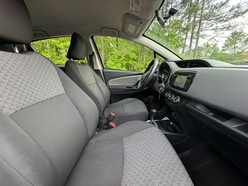 Used 2015 Toyota Yaris L FWD image 22
