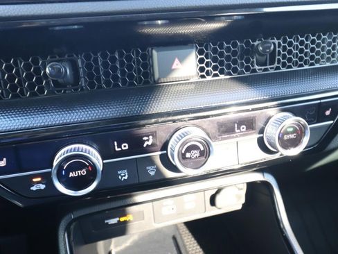 Used 2024 Honda CR-V EX-L image 18