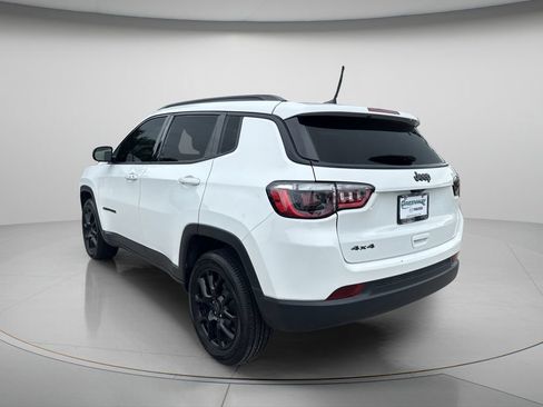 Used 2026 Jeep Compass Latitude AWD/4WD image 5