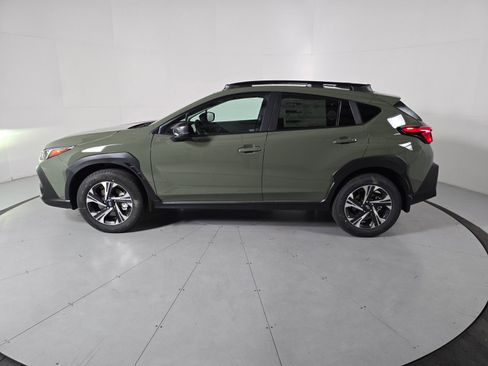 New 2026 Subaru Crosstrek 2.5i Premium image 2