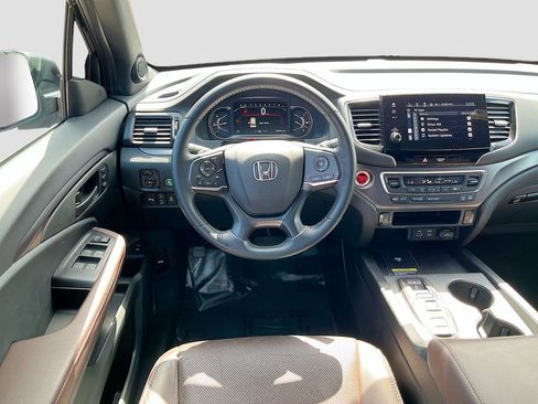 Used 2025 Honda Passport EX-L image 21