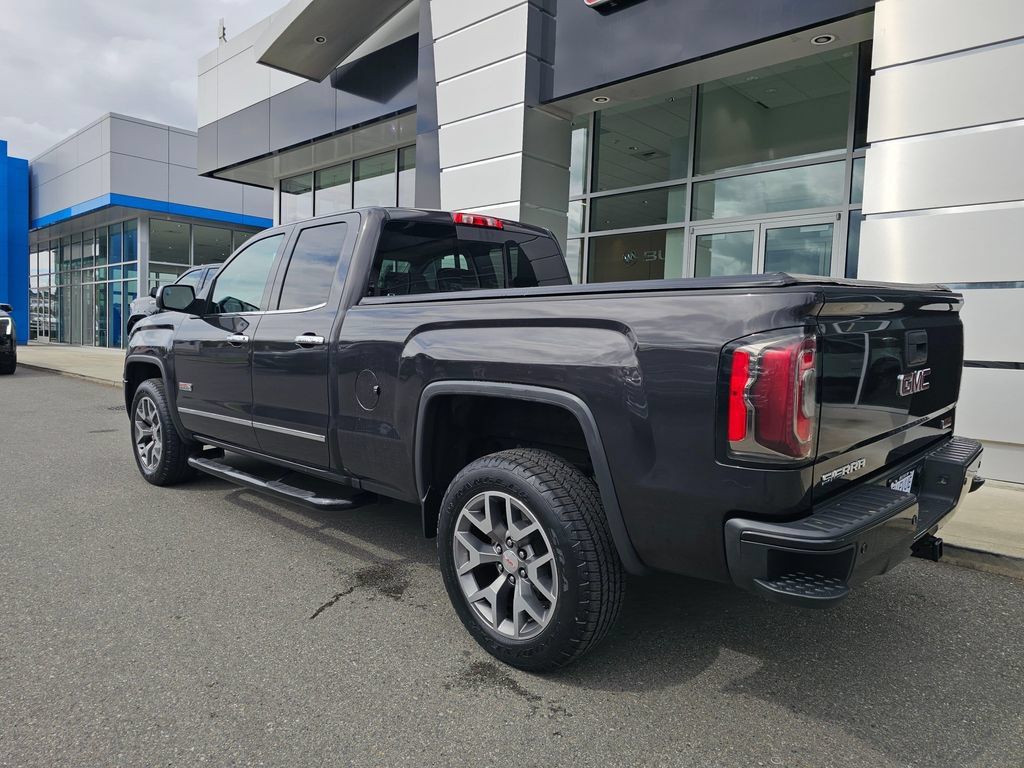 Used 2016 GMC Sierra 1500 SLT w/ All-Terrain Package AWD/4WD image 5