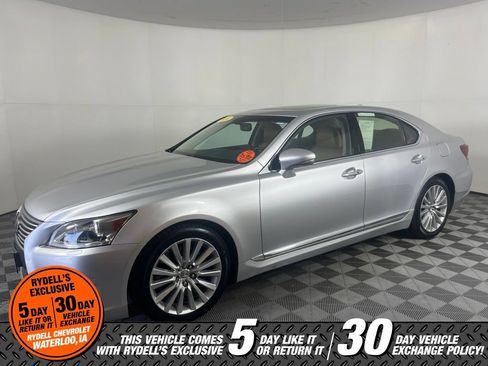 Used 2014 Lexus LS 460 AWD w/ Comfort Package image 11
