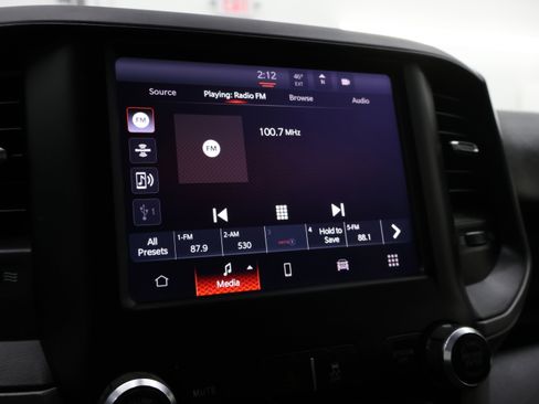 Used 2024 RAM 3500 Tradesman w/ Chrome Appearance Group image 11