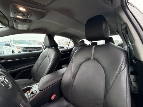 Used 2024 Toyota Camry XSE FWD image 25