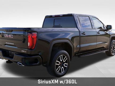 Used 2023 GMC Sierra 1500 AT4 w/ AT4 Premium Package image 9
