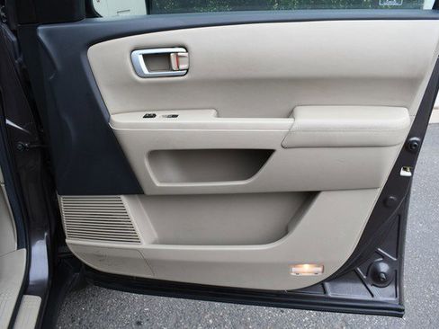 Used 2012 Honda Pilot EX-L image 24
