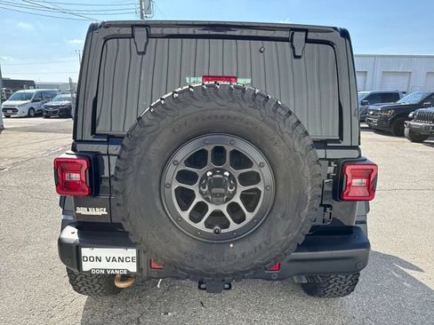 Used 2023 Jeep Wrangler Unlimited Rubicon 392 AWD/4WD image 3