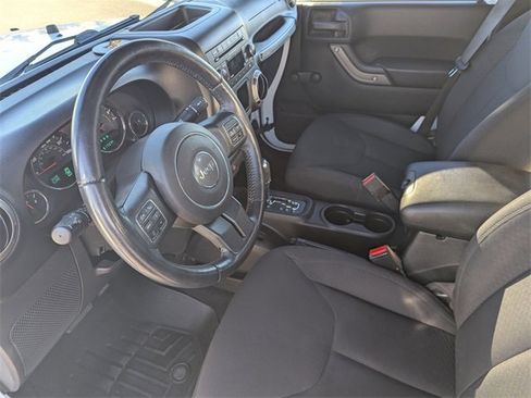 Used 2017 Jeep Wrangler Unlimited Sport w/ Connectivity Group image 21