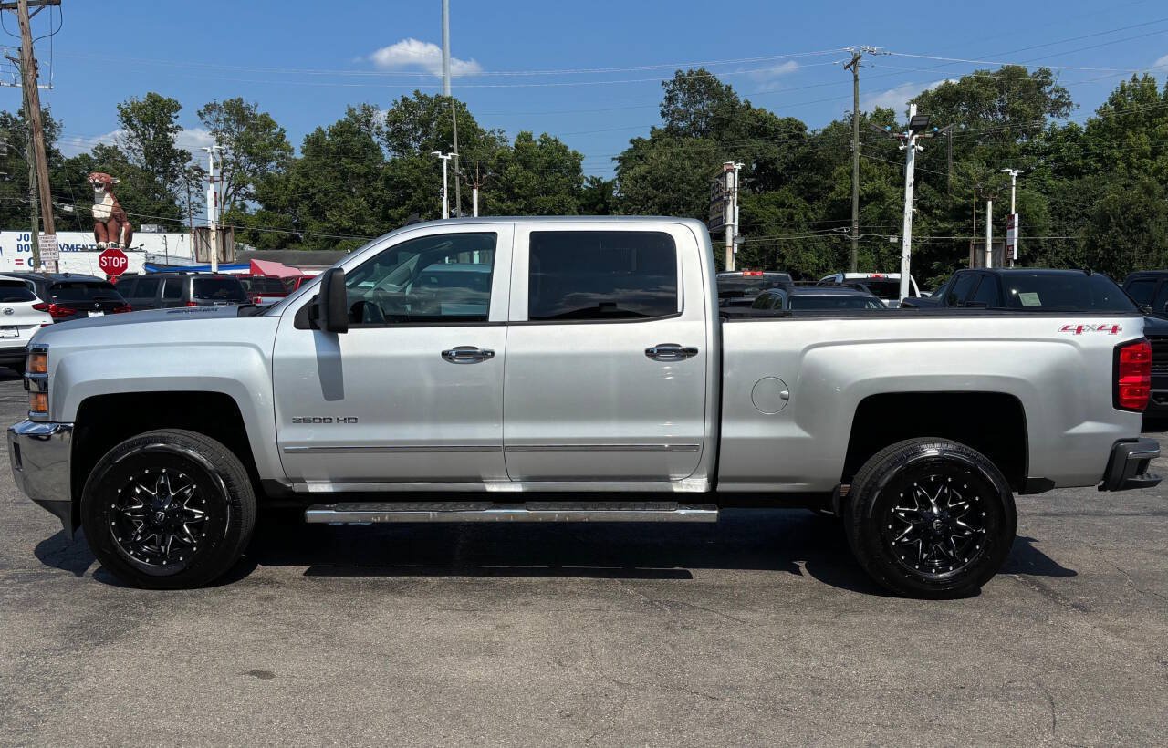 Used 2015 Chevrolet Silverado 3500 LTZ w/ Duramax Plus Package AWD/4WD image 5