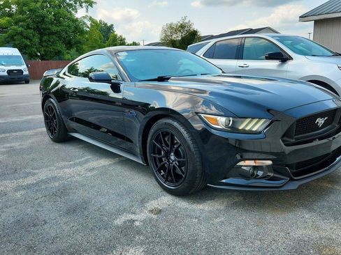 Used 2015 Ford Mustang GT RWD image 1