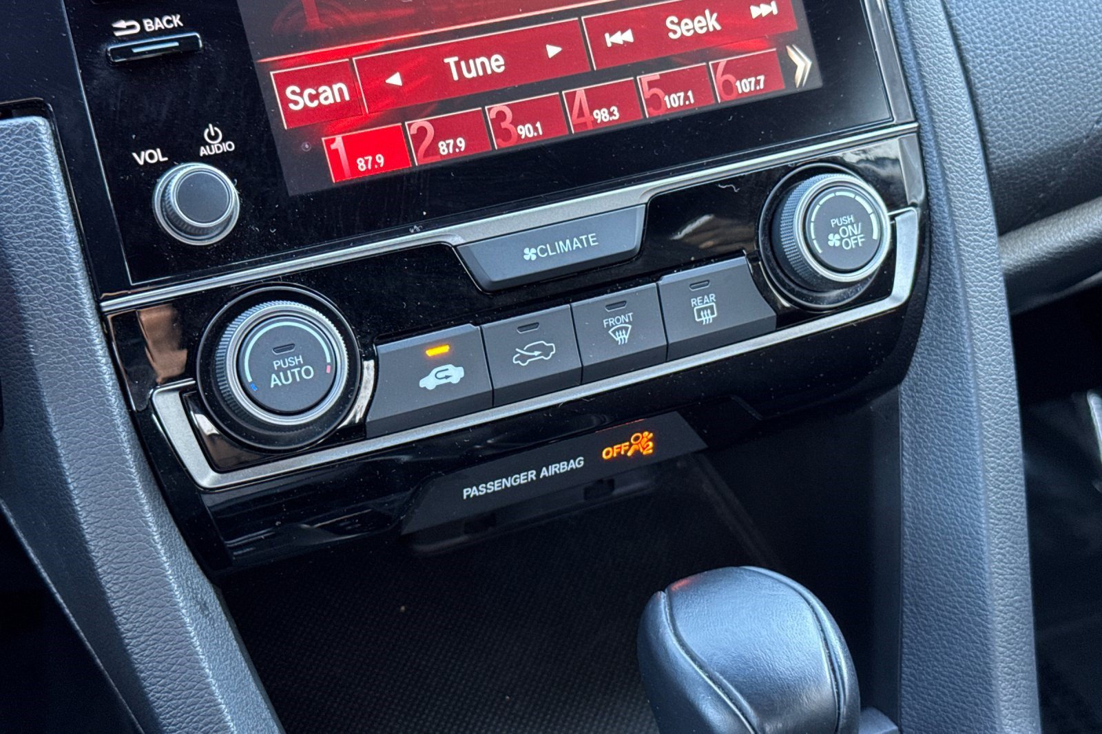 Used 2021 Honda Civic Sport image 19