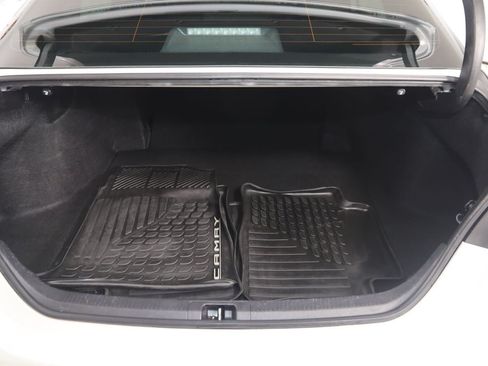 Used 2019 Toyota Camry XSE FWD image 46
