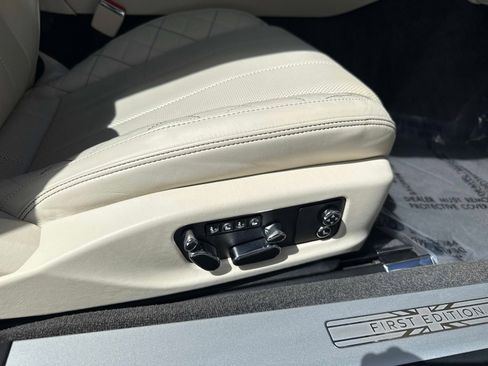 Used 2020 Bentley Continental GT V8 image 25