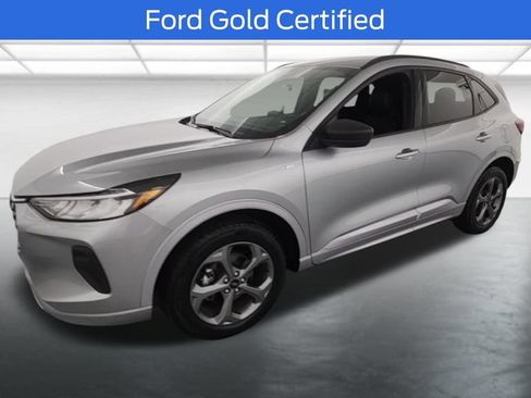 Used 2024 Ford Escape ST-Line AWD/4WD image 2