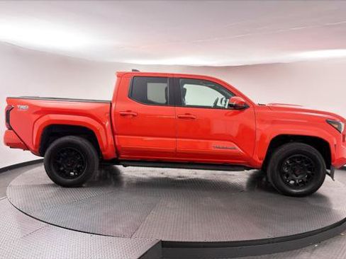 Used 2024 Toyota Tacoma TRD Sport w/ TRD Sport Premium Package RWD image 9
