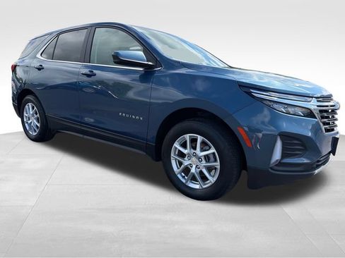 Used 2024 Chevrolet Equinox LT AWD/4WD image 9
