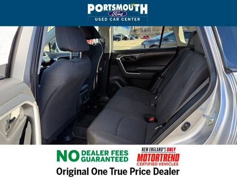 Used 2023 Toyota RAV4 LE image 5