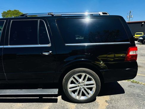 Used 2017 Ford Expedition EL Platinum AWD/4WD image 10