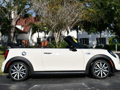 Used 2021 MINI Cooper S image 7