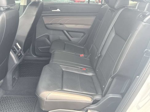 Used 2023 Volkswagen Atlas SE FWD image 27