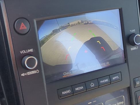 Certified 2025 Subaru Forester image 12