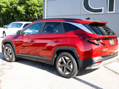 Used 2025 Hyundai Tucson SEL FWD image 6