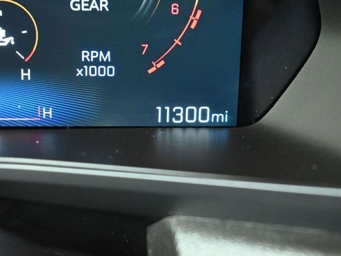 Used 2024 Chevrolet Colorado Trail Boss image 29