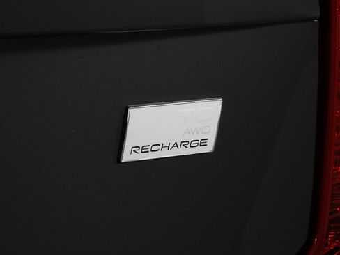 Certified 2024 Volvo XC90 T8 Plus w/ Protection Package Premier image 20