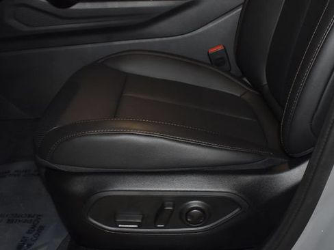 New 2026 Jeep Cherokee Limited AWD/4WD image 7