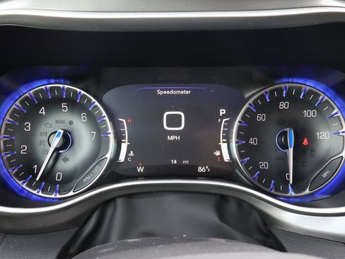 New 2026 Chrysler Pacifica Select image 36