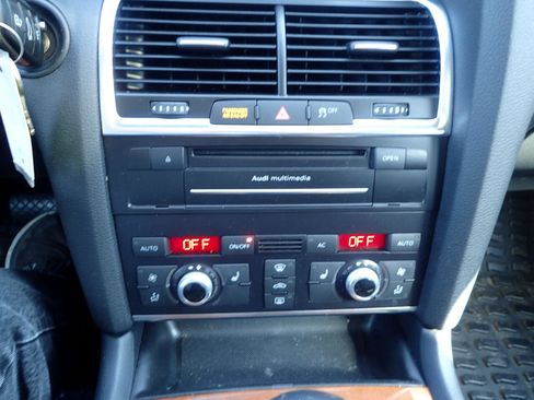 Used 2011 Audi Q7 TDI Premium Plus image 23