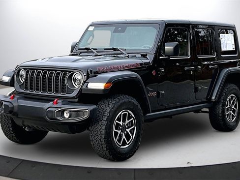 Certified 2024 Jeep Wrangler Unlimited Rubicon w/ Convenience Group image 4