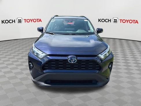 Used 2023 Toyota RAV4 XLE Premium AWD/4WD image 2