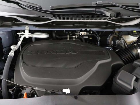 New 2026 Honda Odyssey Touring image 10
