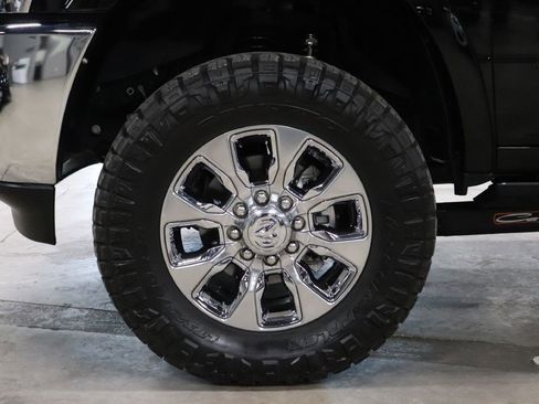 Used 2022 RAM 3500 Limited image 40