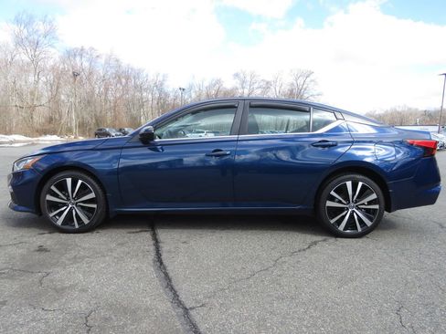 Used 2021 Nissan Altima 2.5 SR image 8
